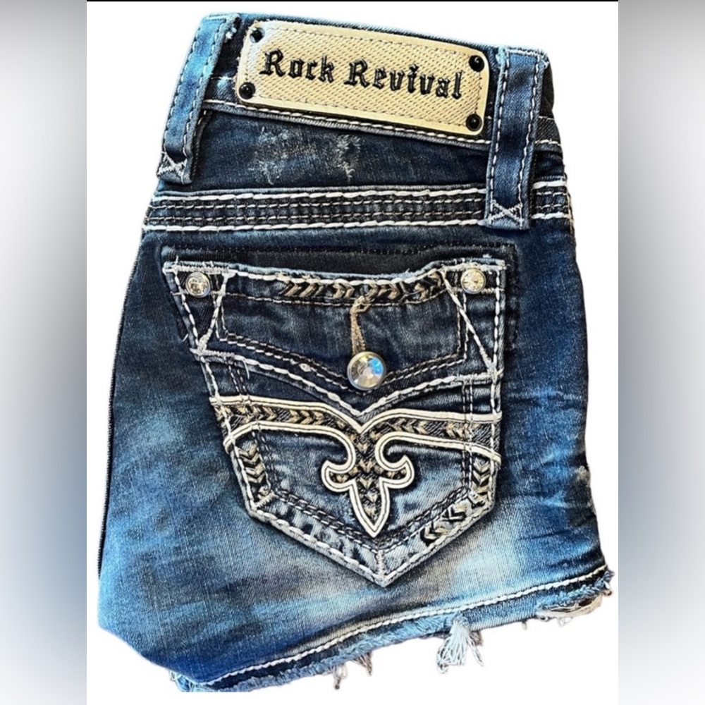 Rock Revival Shorts Size 24 Low Rise Used But Like New